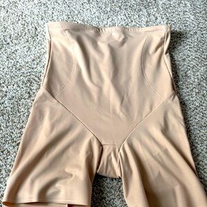 NWOT TC Seamless Shapewear in Beige